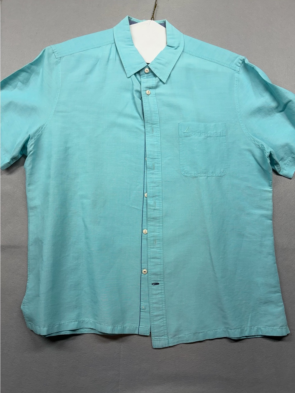 Nautica Men's Short-Sleeve Button-Up Shirt in Light Aqua